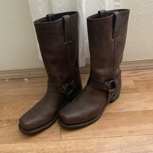 BRAND NEW Frye Men’s Harness Boots